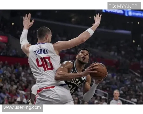 美记分析浓眉交易可能性第三方球队参与雄鹿篮网快船湖人皆有机会